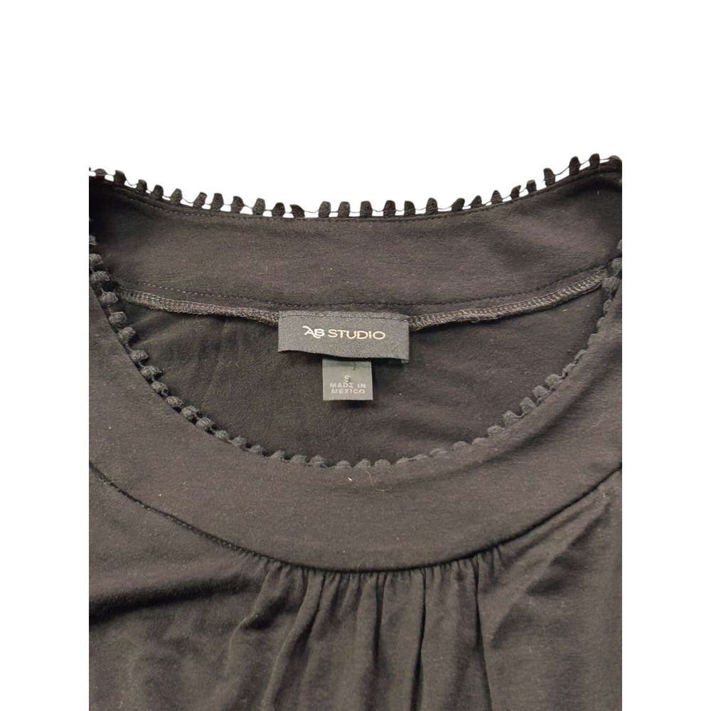 AB Studio Tank Top Womens Size S Black Lace Hem Stretch Wide Strap Lightweight - Picture 4 of 8